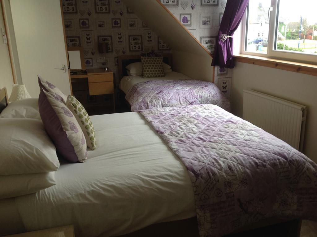 Dunroamin Bed And Breakfast Aviemore Εξωτερικό φωτογραφία
