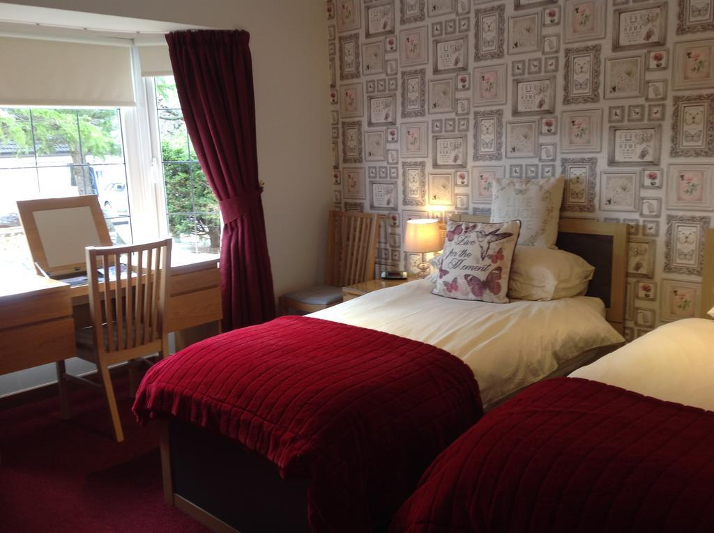 Dunroamin Bed And Breakfast Aviemore Εξωτερικό φωτογραφία