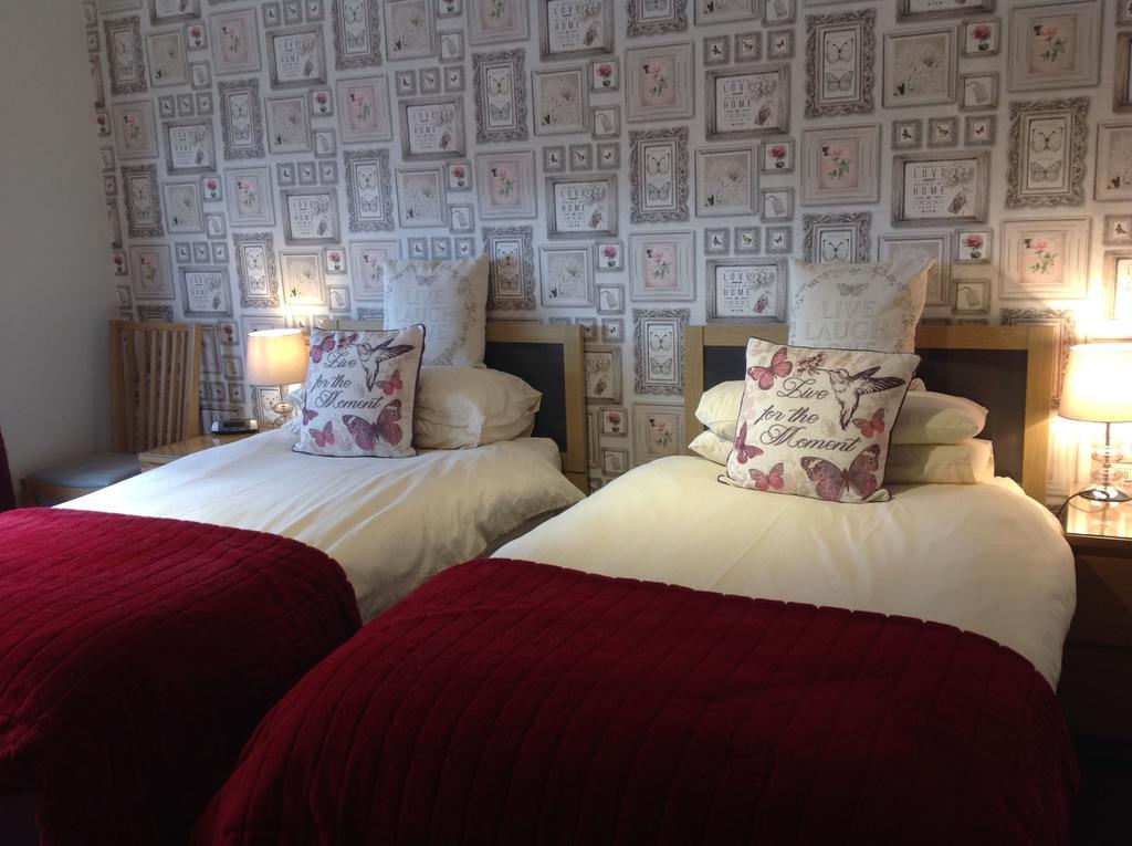 Dunroamin Bed And Breakfast Aviemore Εξωτερικό φωτογραφία
