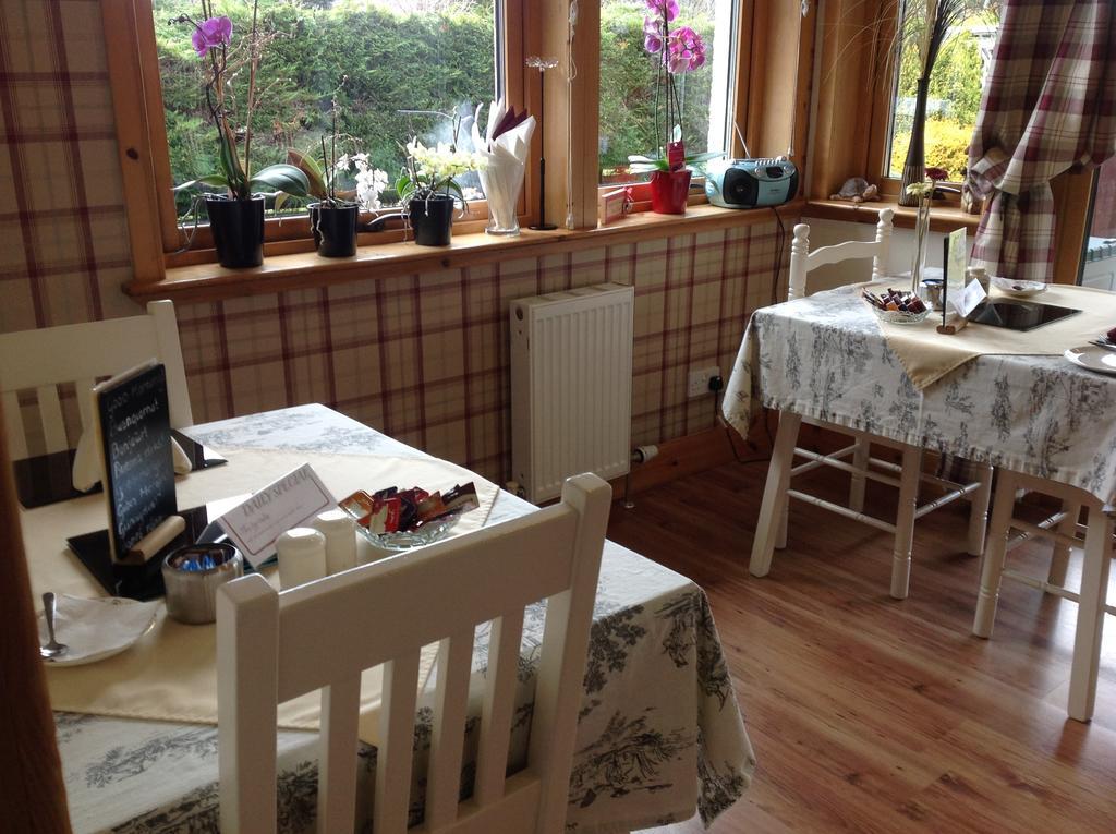 Dunroamin Bed And Breakfast Aviemore Εξωτερικό φωτογραφία