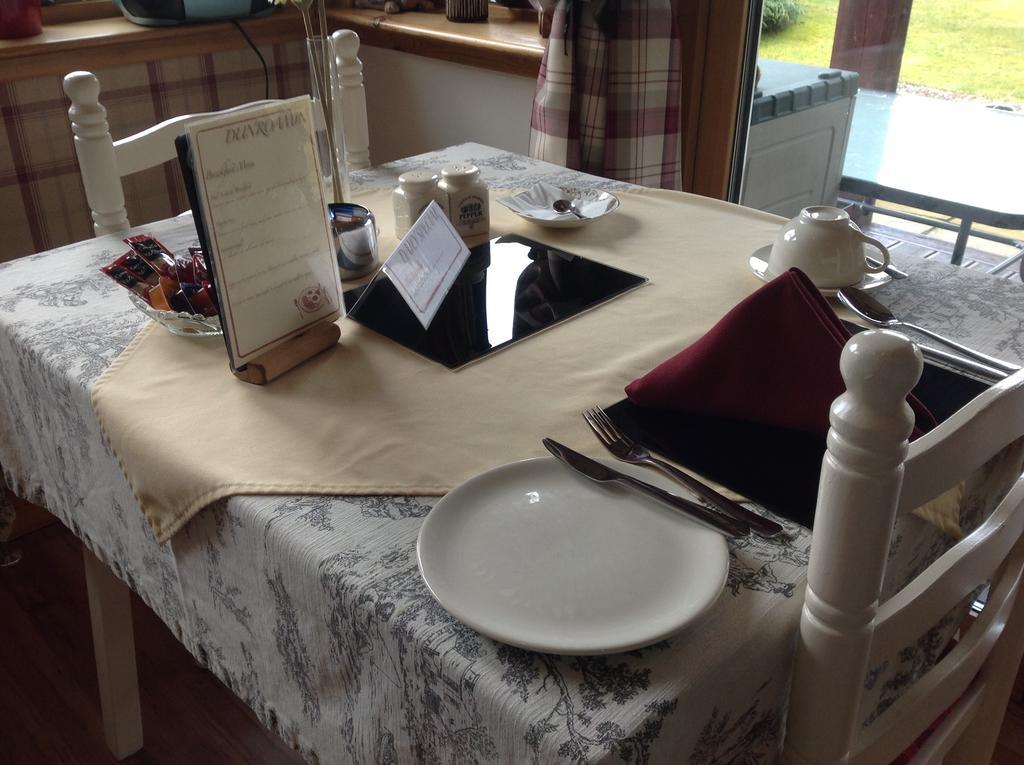 Dunroamin Bed And Breakfast Aviemore Εξωτερικό φωτογραφία