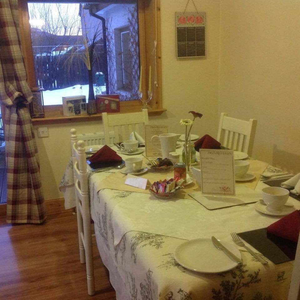 Dunroamin Bed And Breakfast Aviemore Εξωτερικό φωτογραφία