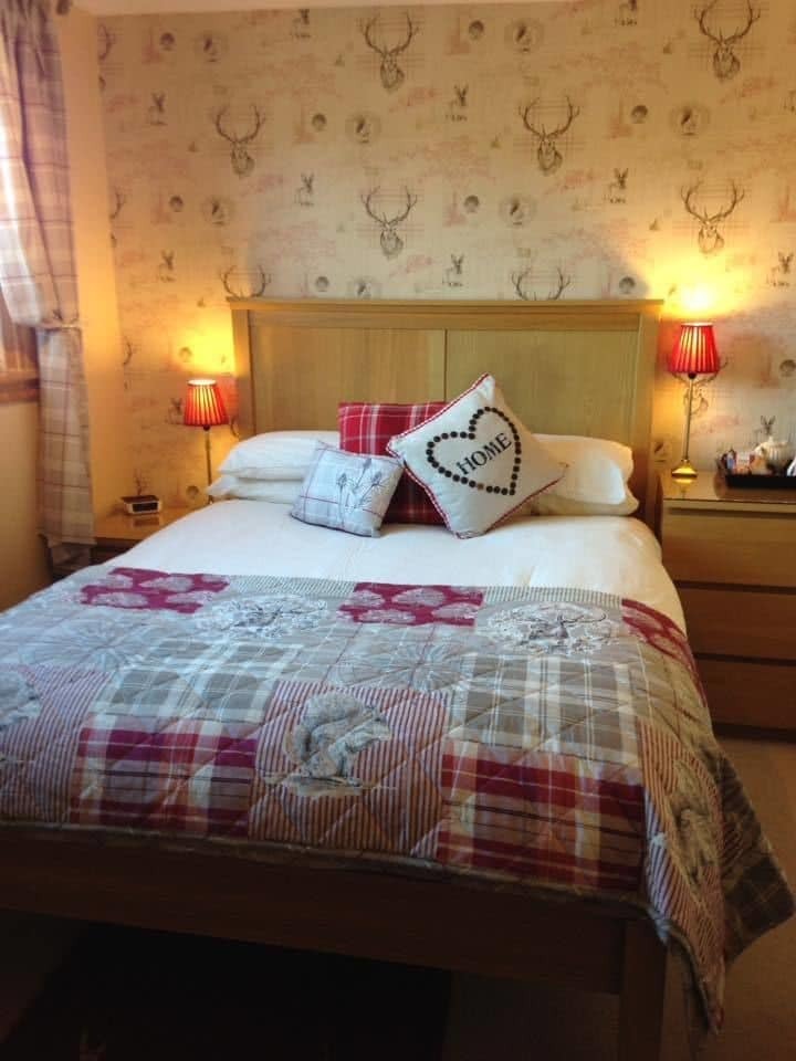 Dunroamin Bed And Breakfast Aviemore Εξωτερικό φωτογραφία